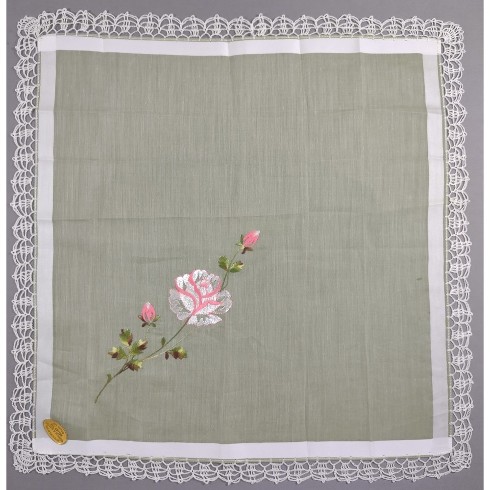 Vtg 100% cotton hankie, embroidered rose, crochet edge 12.25 x 12.5 - Picture 2 of 5